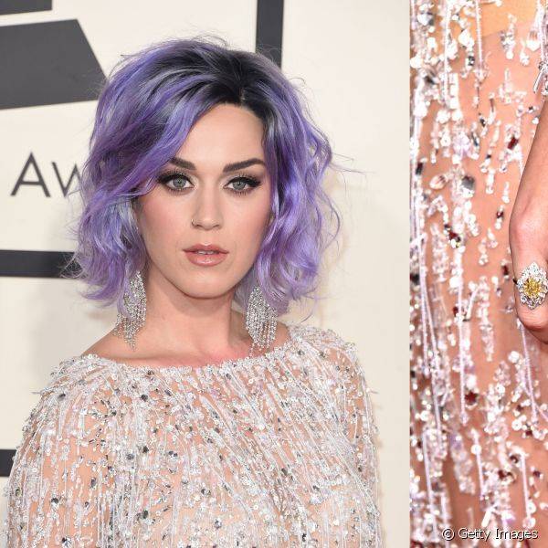 Katy Perry usou o esmalte vinho para compor sua nail art no Grammy 2015